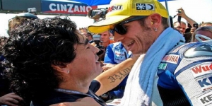 Ini Momen yang Dikenang Valentino Rossi dengan Sosok Diego Maradona