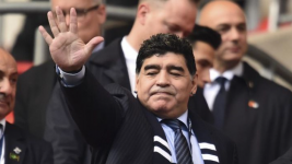 Kronologi Meninggalnya Legenda Sepakbola Argentina Diego Maradona