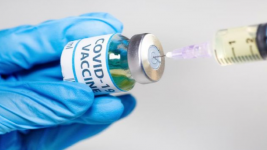Pemerintah Akan Mengatur yang Bertugas Memberikan Vaksin Corona