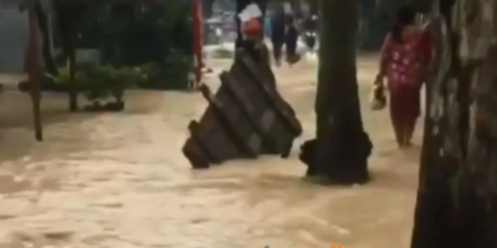 Fakta-fakta Banjir Medan Sampai ke Atap Rumah hingga Memakan Korban