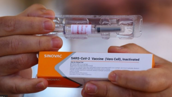 Jelang Vaksinasi, MUI Berkomitmen Kawal Kehalalan Vaksin Corona Sinovac