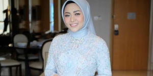 Unggah Foto Tanpa Hijab, Penampilan Baru Rachel Vennya Jadi Sorotan Netizen