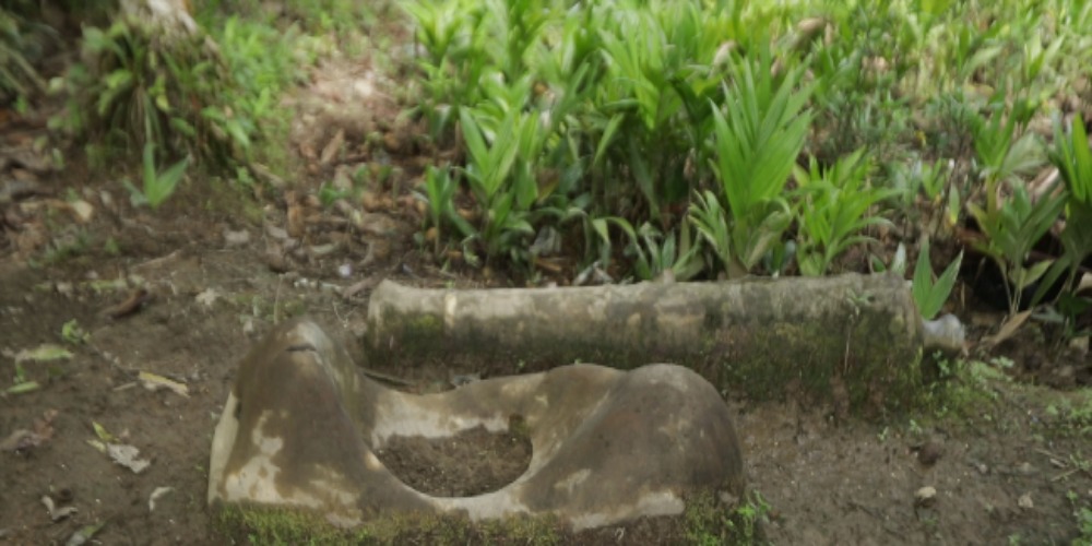 Cerita Misteri Batu Tiang Putulabok yang Dikeramatkan Suku Dayak Taman