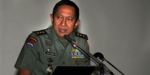 Jenderal TNI Menuai Kisah Mistis Ketika Tebang Pohon Tua di Gunung Simbolon