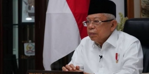 Ma'ruf Amin Minta Vaksin Sinovac harus Miliki Sertifikasi Halal sebelum Jokowi Disuntik