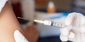Dikenakan Sanksi Rp 7 Juta Bagi yang Menolak Vaksinasi Covid-19