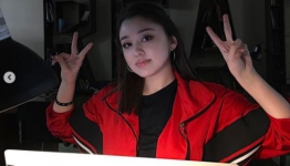 Dayana Gadis Cantik Kazakhstan Nangis Saat Cerita Haters ke Fiki Naki