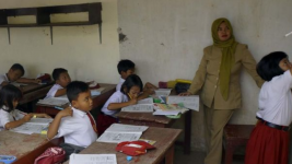 Efek Intoleransi Siswi di SMKN 2 Padang, Pemerintah Minta Sekolah Penuhi Hak Beragama Siswa