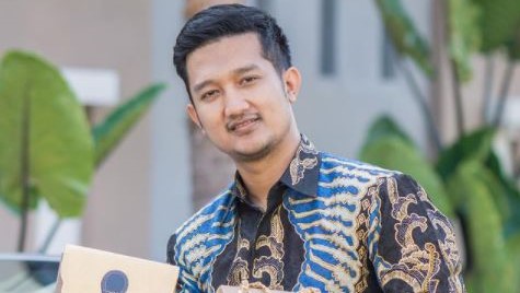 Pebisnis Berlomba-lomba Ikut Donasi dari Private Mentoring Tom Liwafa Crazy Rich Surabaya