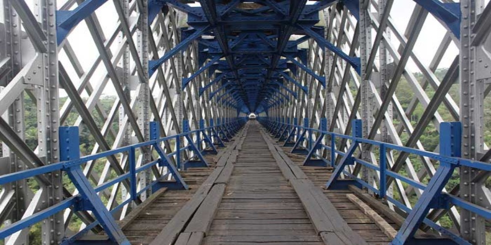 Cerita Misteri Jembatan Cirahong, dari Sosok Eyang Rahong hingga Suara Gamelan Pertanda Kejadian Luar Biasa