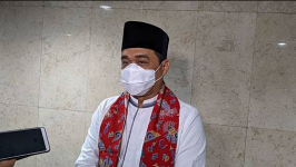 Fakta-Fakta Wagub DKI Jakarta Ahmad Riza Patria Sebut Bansos Untungkan Pengusaha, Sarankan Bantuan Tunai