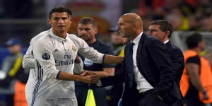 Cristiano Ronaldo Dikabarkan Akan Kembali ke Real Madrid, Ini Kata Zinedine Zidane  