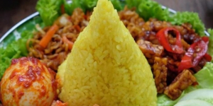 Resep Lengkap Cara Membuat Nasi Kuning, Gurih dan Praktis Menggugah Selera Makan