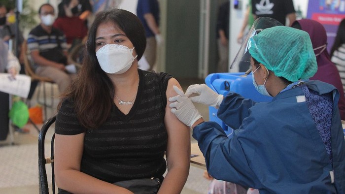 Apresiasi Semangat, Pemkot Manado Beri Undian Uang Jutaan Rupiah untuk Warga yang Sudah Vaksin, Ini Ceritanya