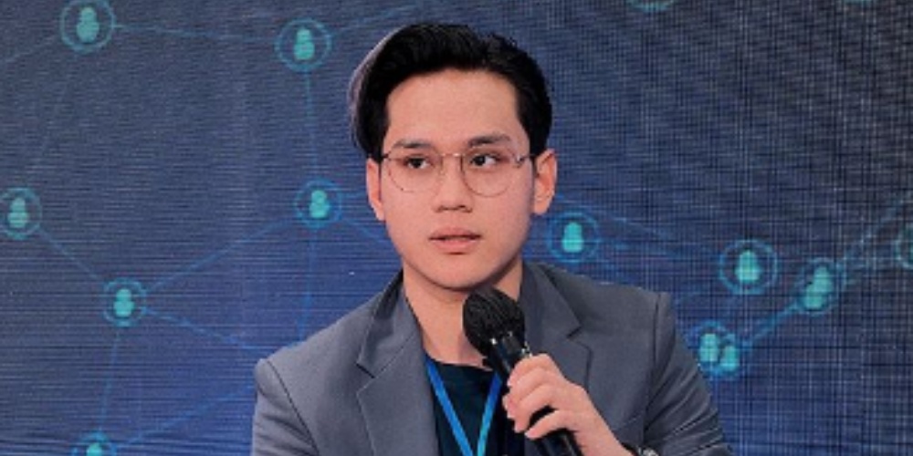 Fakta Lengkap Indra Kenz, Crazy Rich Medan yang kenalkan Botxcoin, Uang Digital Karya Anak Bangsa