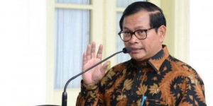 Resmi! Jokowi Batalkan Vaksinasi Berbayar