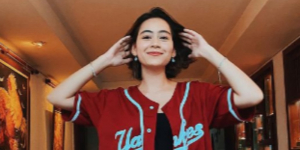 Ini Akun Instagram Laura Theux, Gadis Bali yang Ikut Berperan di Serial The Virgin Series