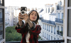 Profil dan Biodata Lily Collins, Pemain Emily In Paris putri Phil Collins tayang di Netflix