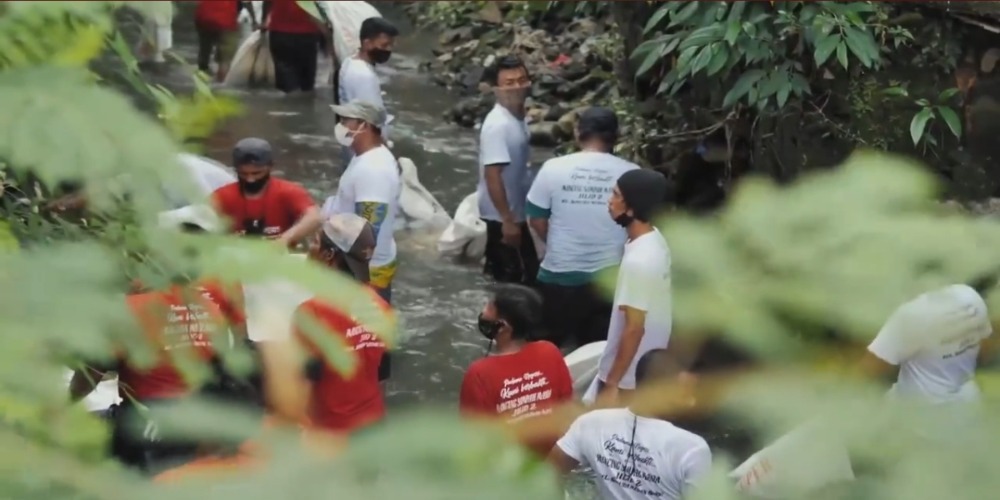 Cegah Terjadinya Bancir, Warga Kelurahan Babura Medan Adakan Kegiatan Mancing Sampah
