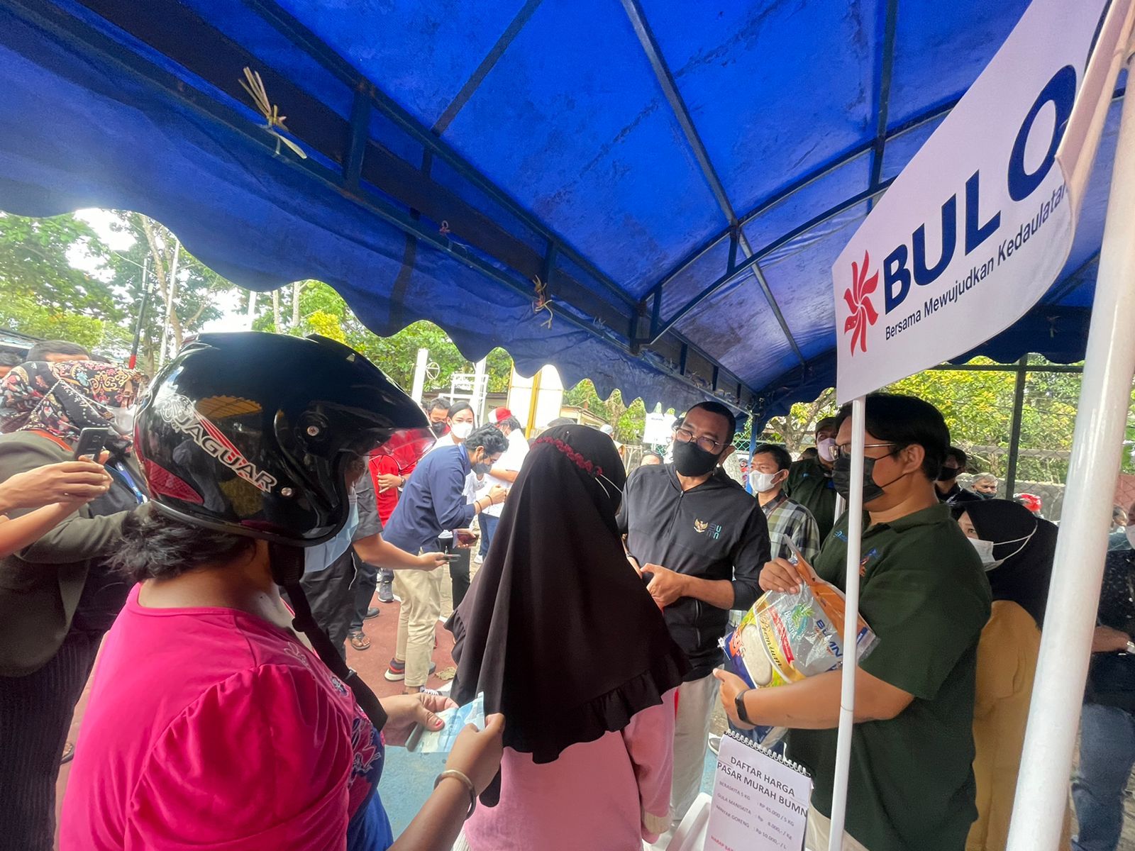 Erick Thohir Gelar Pasar Sembako Murah untuk Bantu Masyarakat Tanjung Pinang