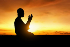Bacaan Doa Hari Ketiga Puasa Ramadan 1443 H/2022 Lengkap Latin dan Artinya