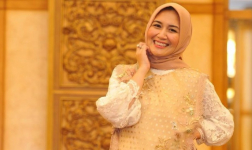 Profil dan Biodata Dine Mutiara: Umur, Agama, IG, CEO Rumah Sakit Calon Istri Sahrul Gunawan