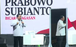 Enggan Refleksi Diri di Depan Cermin, Prabowo : Gua Udah Berkaca