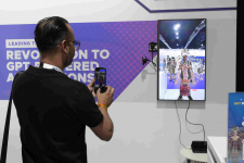 DREZZO Ajak Pengunjung Future Blockchain Summit 2023 Dubai Rasakan Pengalaman AR Digital Fashion