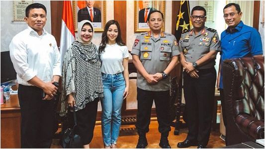 Penuhi Panggilan Mabes Polri, Ada Apa Dengan Nikita Willy? 