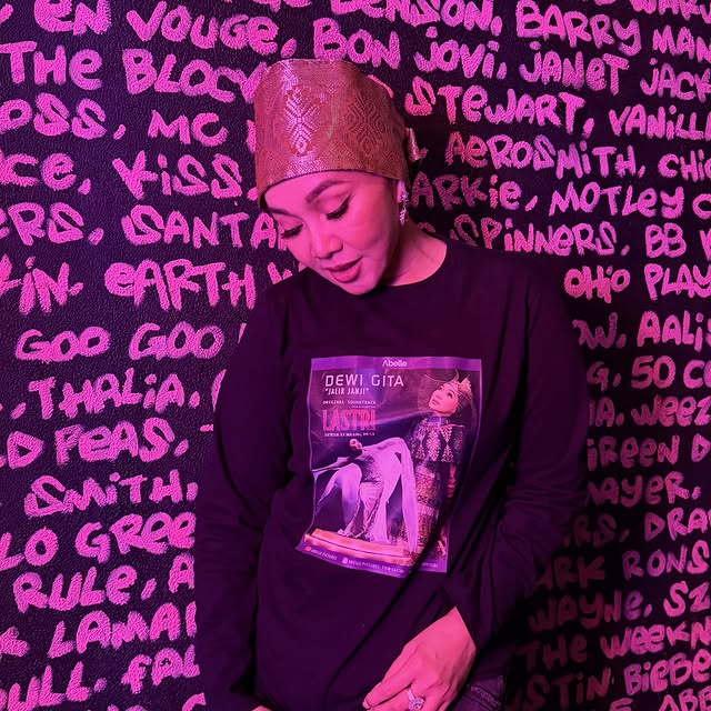Dewi Gita Isi Soundtrack Lastri Arwah Kembang Desa, Terpanggil Berkarya Setelah 26 Tahun Tanpa Album Solo
