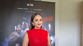 Gabriella Desta Jadi Mak-Mak Gibah di Setannya Cuan, Tak Banyak Omong Tapi Nimbrung