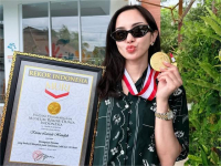 Kirana Larasati Pecahkan Rekor MURI, Menyelam hingga Kedalaman 127 Meter di Tulamben Bali