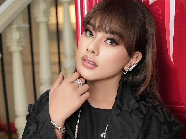 Shindy Samuel Ungkap Alasan Cerai, Akui Sudah Ditalak Tiga