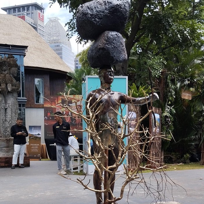 Art Jakarta Gardens Sukses Gaet Kolektor Muda, Kembali Digelar di Hutan Kota by Plataran