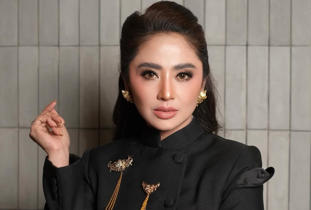 Hoaks Meninggal Dunia, Dewi Perssik Ancam Laporkan 16 Akun