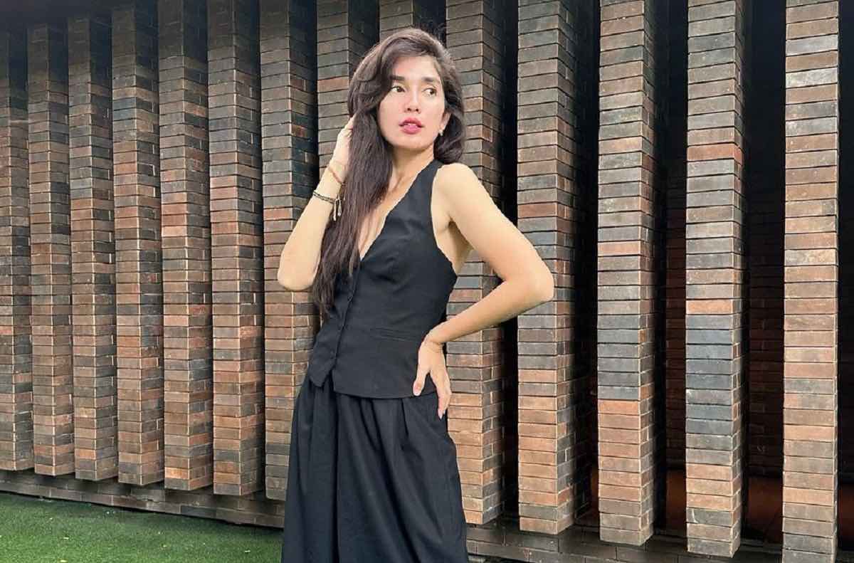 Ussy Sulistiawaty Kembali Bernyanyi Setelah Lama Vakum dari Dunia Musik