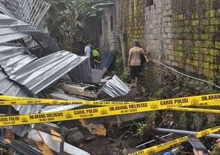 Mahasiswa di Buleleng Tewas Tertimbun Reruntuhan Saat Banjir Bandang Terjang Permukiman