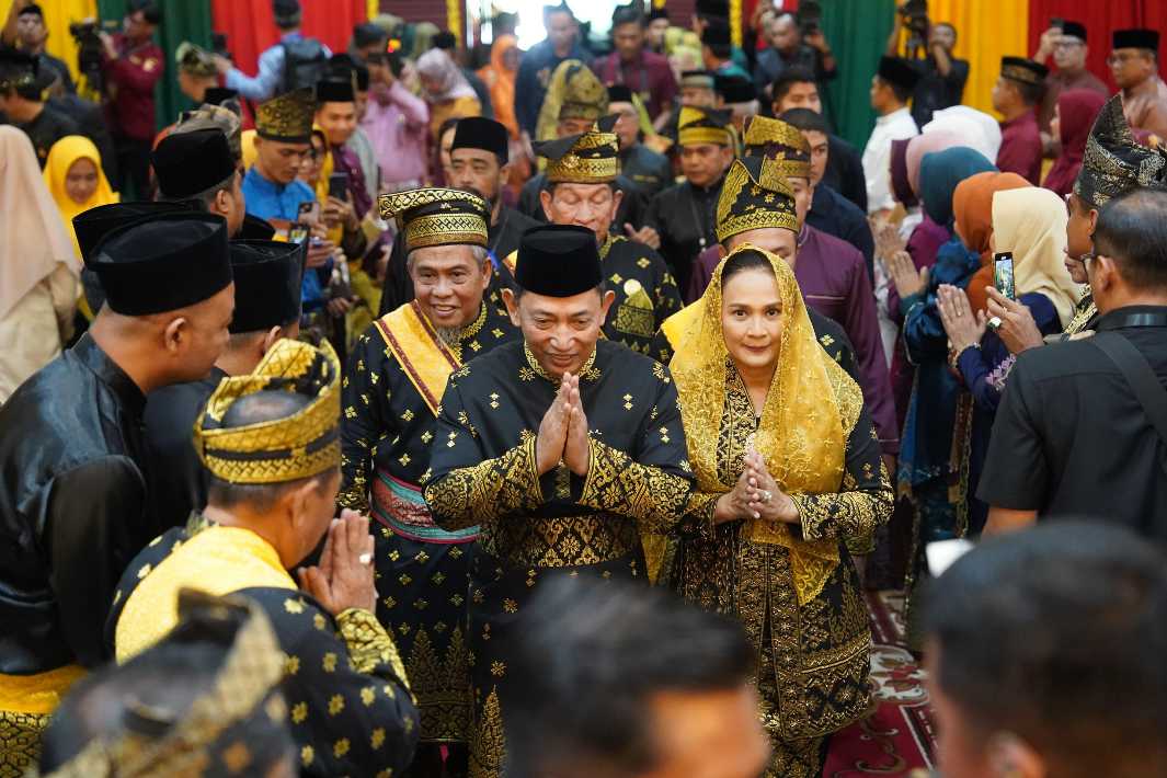 Jenderal Sigit Dianugerahi Gelar Adat LAM Riau: Penghormatan atas Dedikasi dan Nilai Kemanusiaan