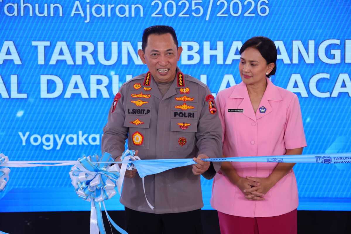 SMA Kemala Taruna Bhayangkara dan Global Darussalam Diresmikan, Jenderal Sigit: Mereka Mutiara Bangsa