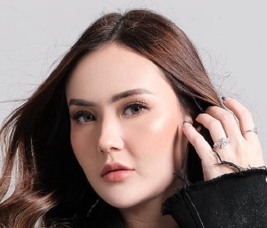 Sarah Gibson Kembali Angkat Bicara, Singgung Wanita yang Diduga Terlibat dalam Rumah Tangganya