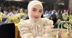 Shella Saukia Tanggapi Tuduhan Skincare Berbahaya: 