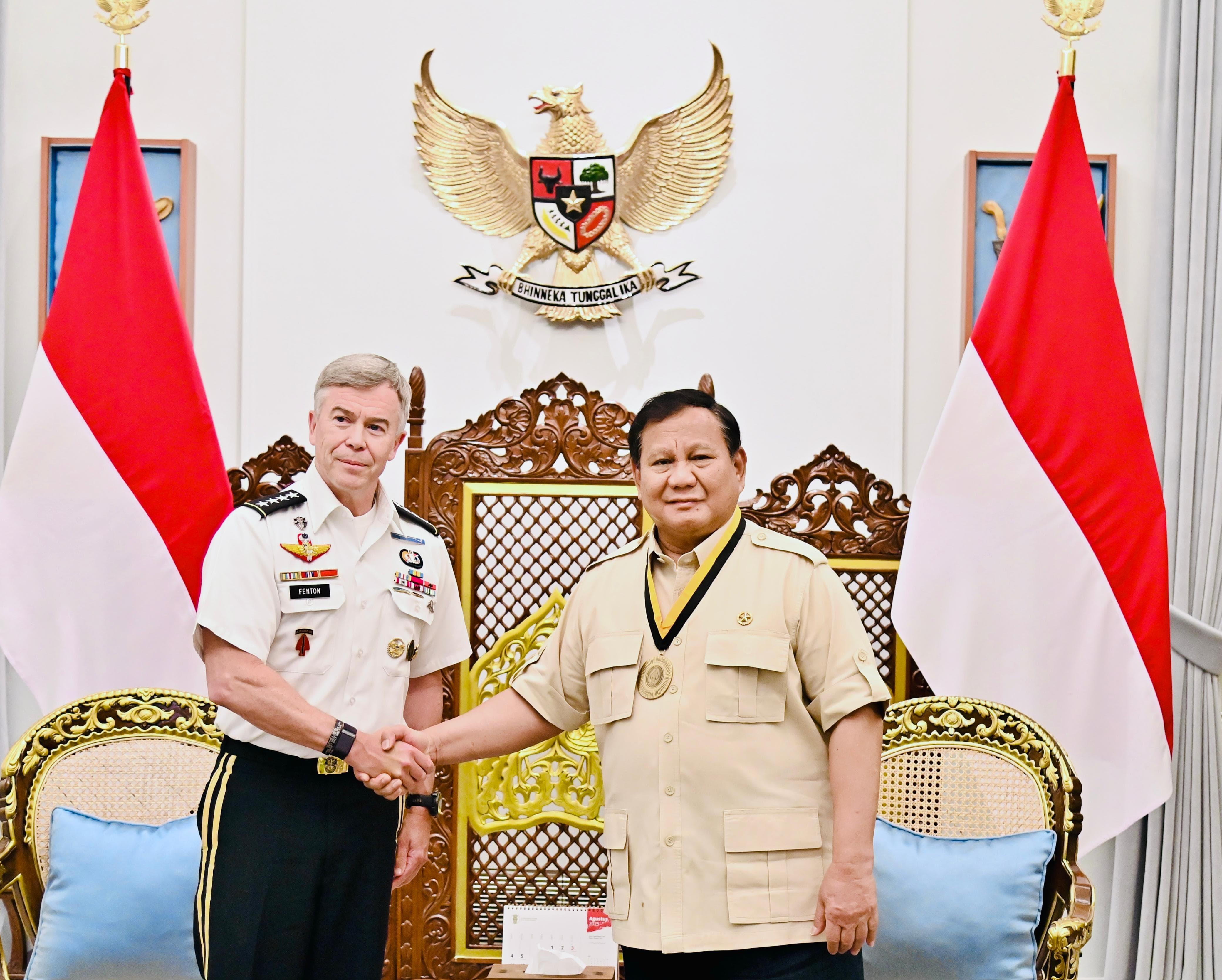 Presiden Prabowo Subianto Terima Medali Kehormatan dari Komando Operasi Khusus AS