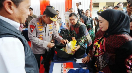 Dukung Stabilisasi Pangan Nasional, Polri Distribusikan 310,25 Ton Beras SPHP