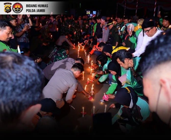 Doa Bersama dan Aksi Damai 1.000 Lilin di Jambi untuk Driver Ojol Affan