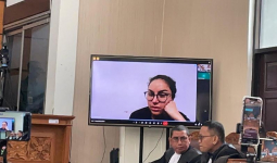 Nikita Mirzani Keluhkan Kesehatan, Persidangan Kembali Diundur