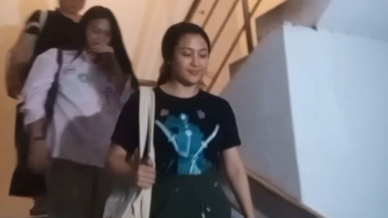 Sherina Munaf Jalani Pemeriksaan 5 Jam Usai Selamatkan Kucing Uya Kuya dari Rumah Dijarah