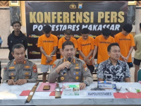 Sebulan Operasi di Makassar, Puluhan Pelaku Diamankan dan Ratusan Sajam Disita