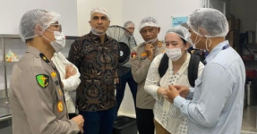SPPG Polri Pejaten Jadi Percontohan Nasional Program Makan Bergizi Gratis Presiden