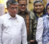 DPR Sahkan UU Pelindungan Ketenagakerjaan, Ijazah Tak Boleh Ditahan