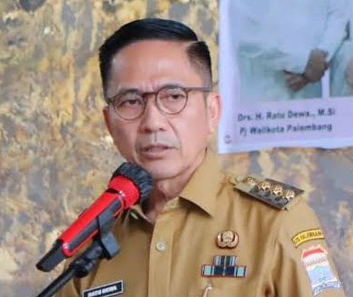 Kabut Asap Palembang Makin Mengganggu, Ratu Dewa Bilang Dirinya Masih “Enjoy”